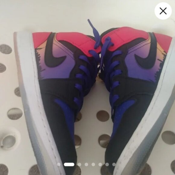 Boys Nike - Picture 1 of 6